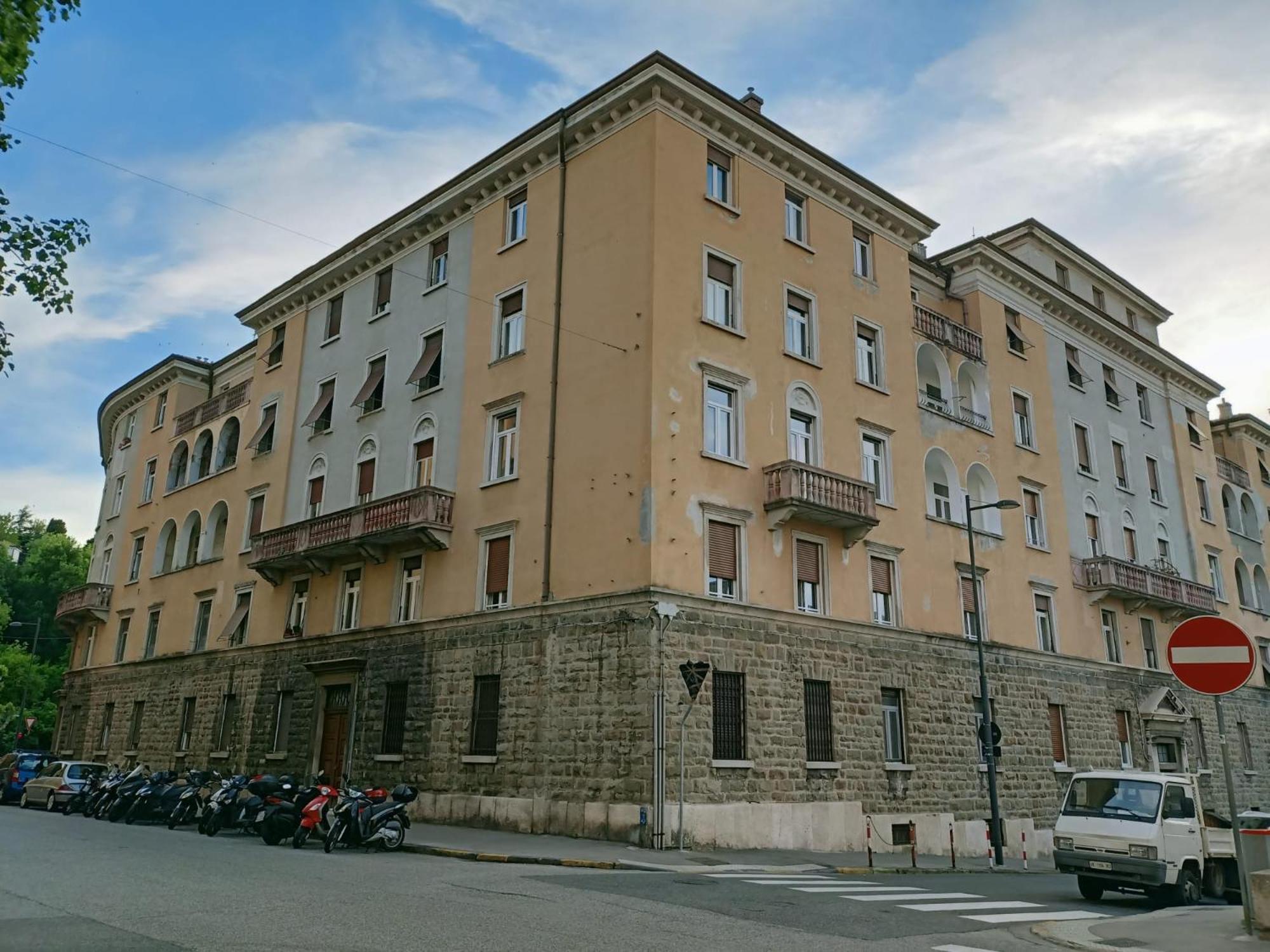 Casa Perugino Apartment Trieste Luaran gambar
